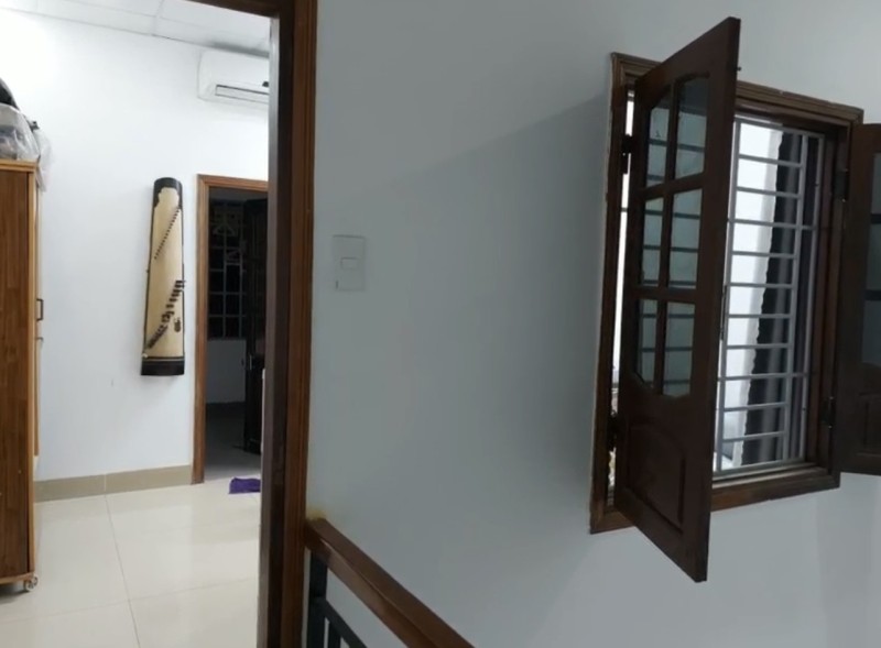 # Kiệt 5m Đặng Thùy Trâm, gần Nguyễn Hữu Thọ 80m2, 2 tầng, 3PN, sân xe, sạch đẹp, 4.x tỷ - Ảnh 2