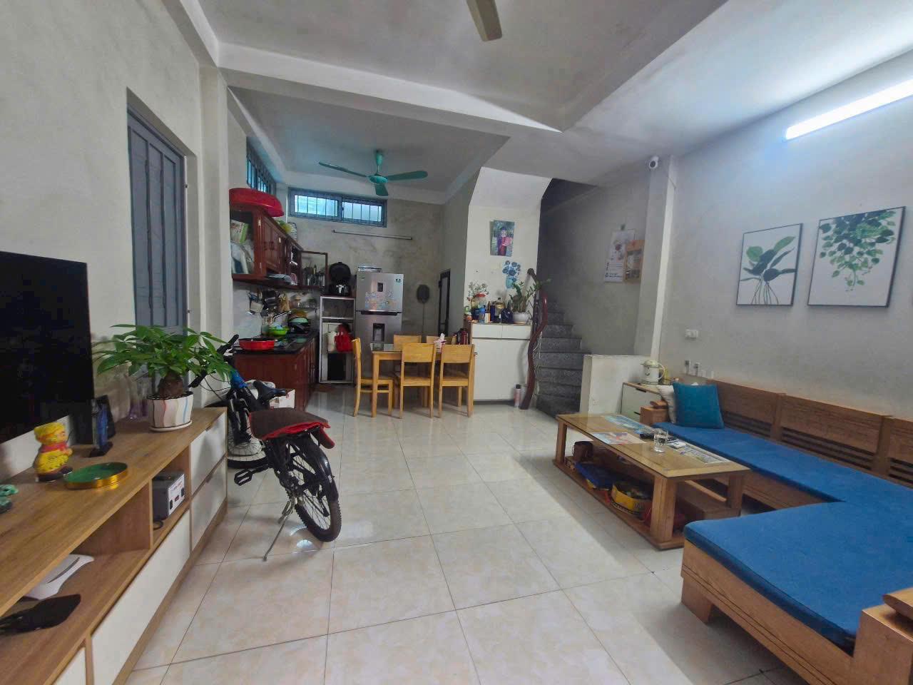 BÁN GẤP NHÀ ĐẸP - GIÁ TỐT - Vị Trí Đắc Địa Tại Phường Yên Nghĩa, Quận Hà Đông, Hà Nội - Ảnh 1