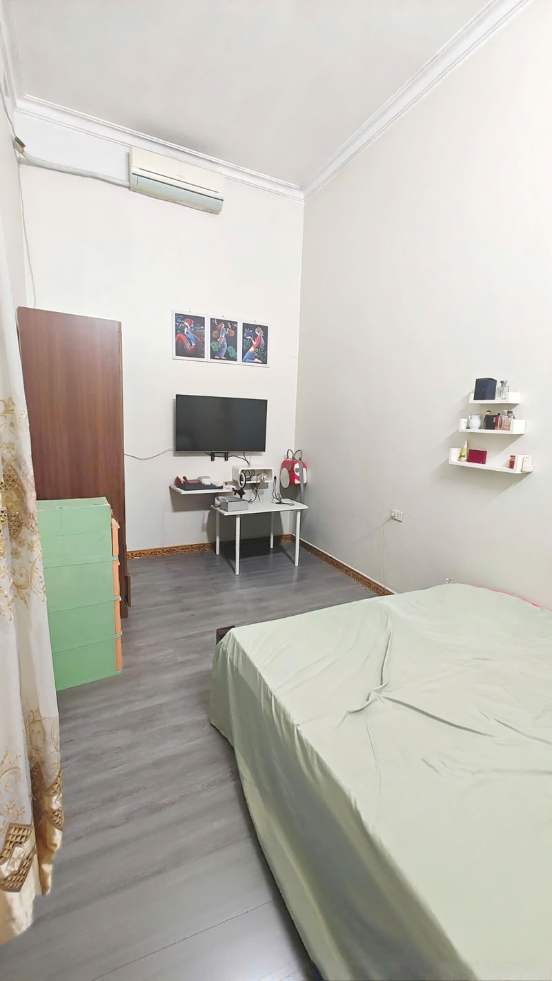 Cần bán 53,4m2 nhà 3 tầng cách 50m ra phố Nguyễn Văn Cừ. Nằm giữa trường Ngọc Lâm và Gia Thụy - Ảnh 2