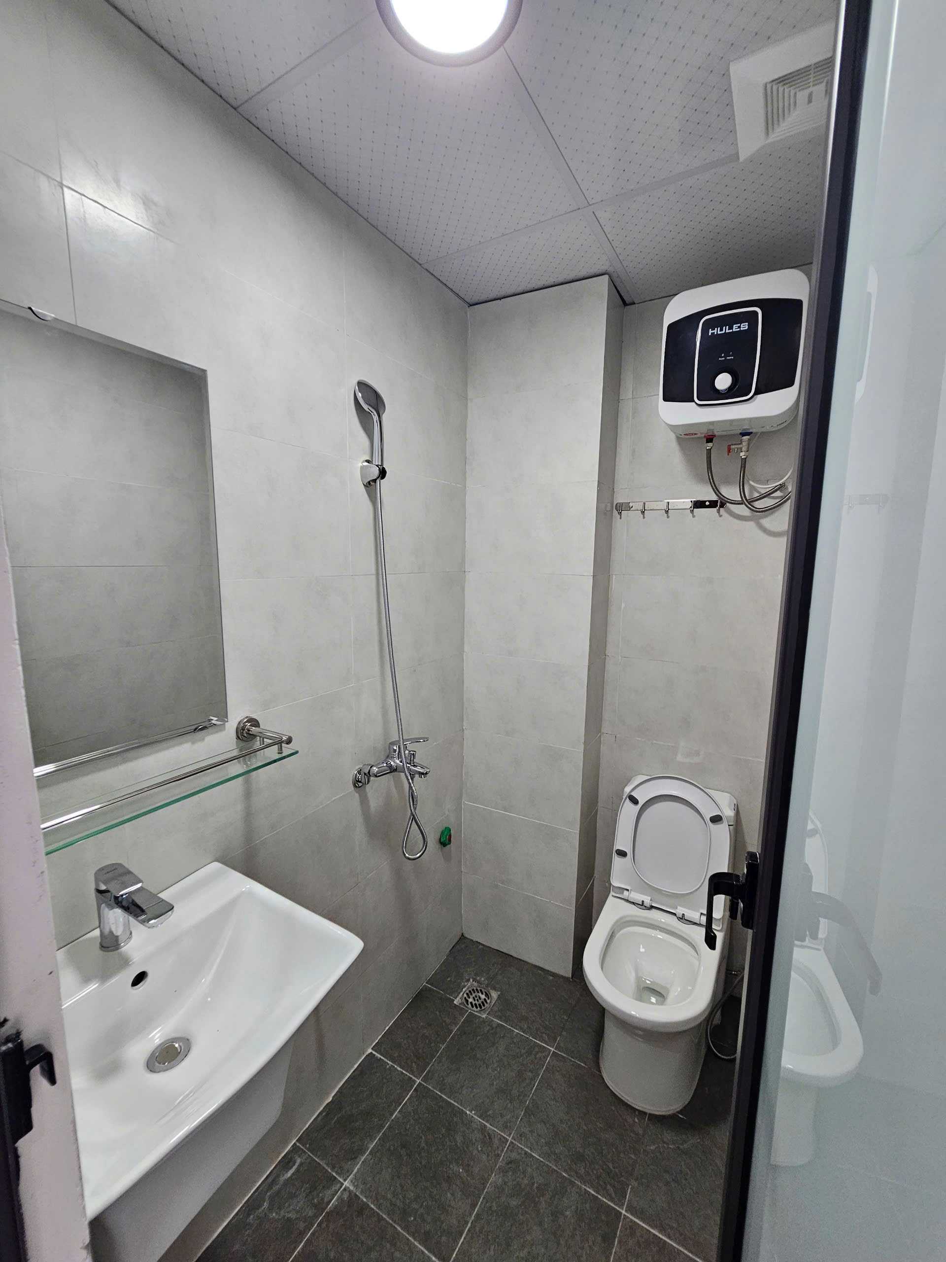 HIẾM. CCMN 5 tầng Mạc Thị Bưởi, Hai Bà Trưng, Thang máy, 8 phòng Studio, dòng tiền 600 Triệu/Năm. - Ảnh 4