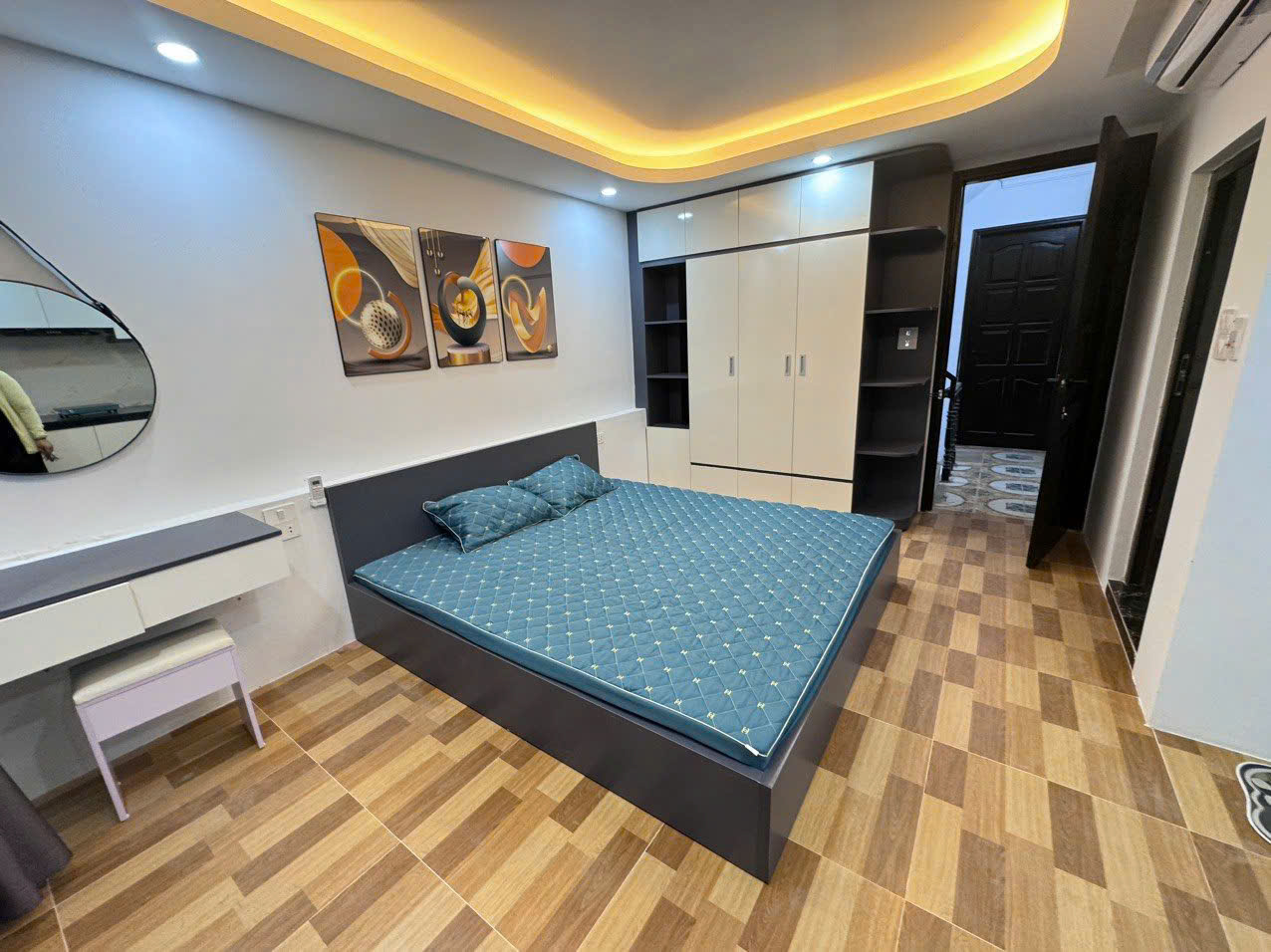 CỰC SỐC CHÍNH CHỦ CẦN BÁN NHÀ PHỐ XUÂN THỦY QUẬN CẦU GIẤY 50m2 x 5T NHỈNH 11 TỶ Ô TÔ KD - Ảnh chính