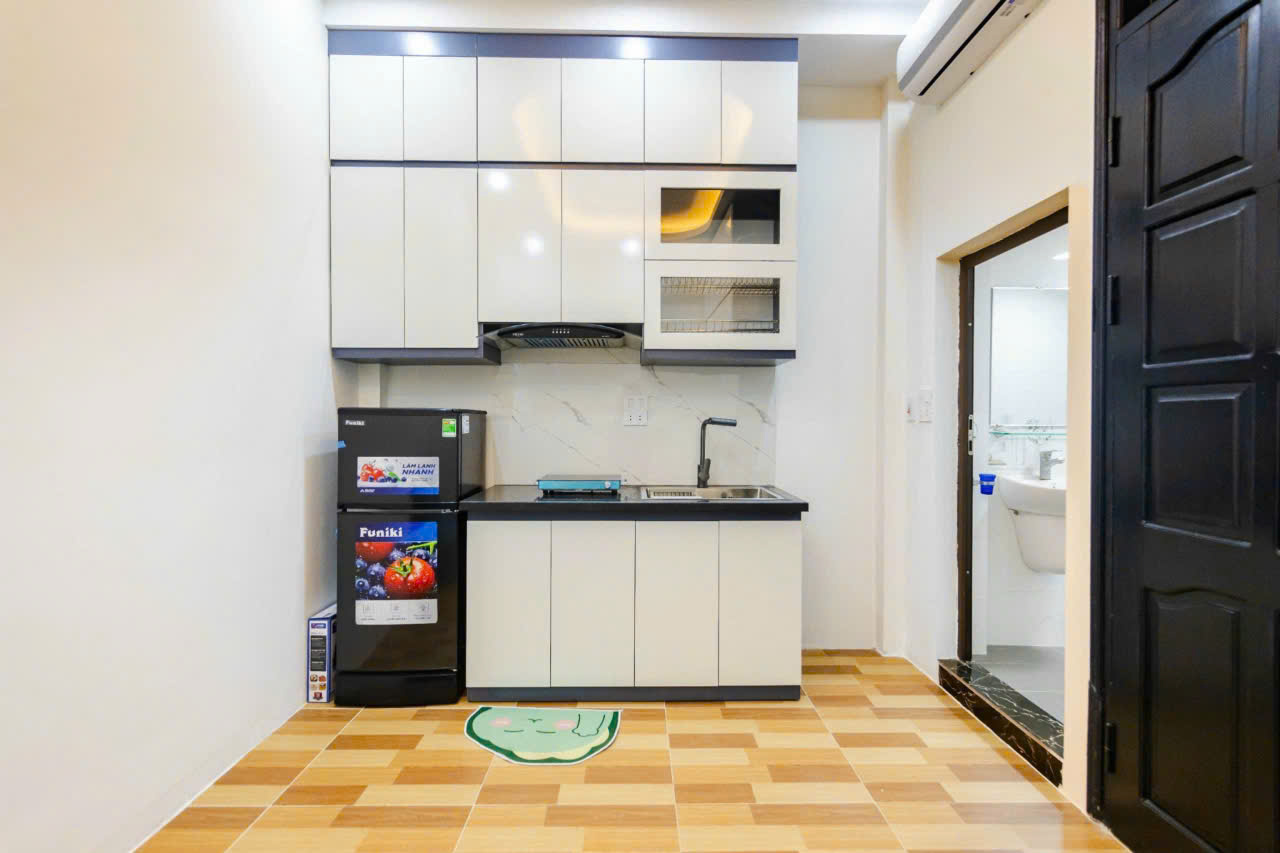CỰC SỐC CHÍNH CHỦ CẦN BÁN NHÀ PHỐ XUÂN THỦY QUẬN CẦU GIẤY 50m2 x 5T NHỈNH 11 TỶ Ô TÔ KD - Ảnh 2