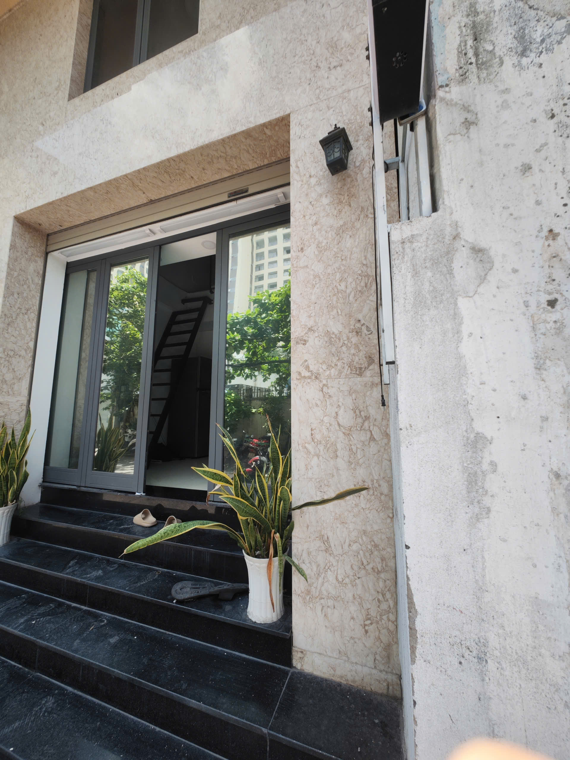 CẦN SANG NHƯỢNG MẶT BẰNG – 606 ĐƯỜNG 3/2, PHƯỜNG 14, QUẬN 10 - Ảnh 2