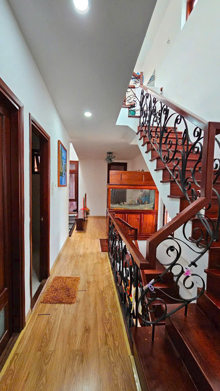 Nhà 3 tầng đường Hồ Xuân Hương - Nha Trang<br> Diện tích 101m2 ngang 5,4m Giá 7,3 tỷ thương - Ảnh 3