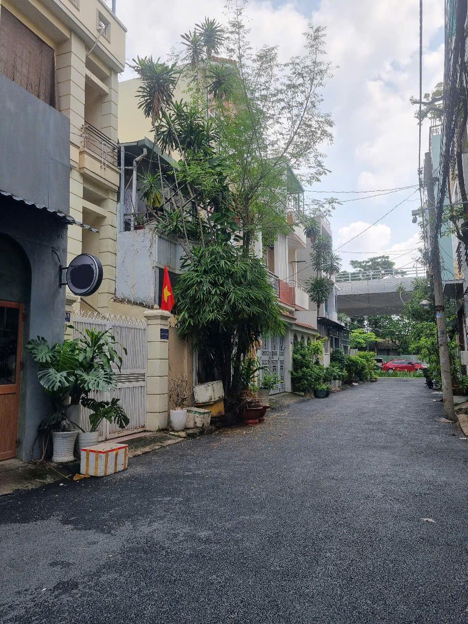 --Bán nhà mặt tiền Nội bộ view công viên, phường 10, Tân Bình (5*11) 7 tỷ - Ảnh 2