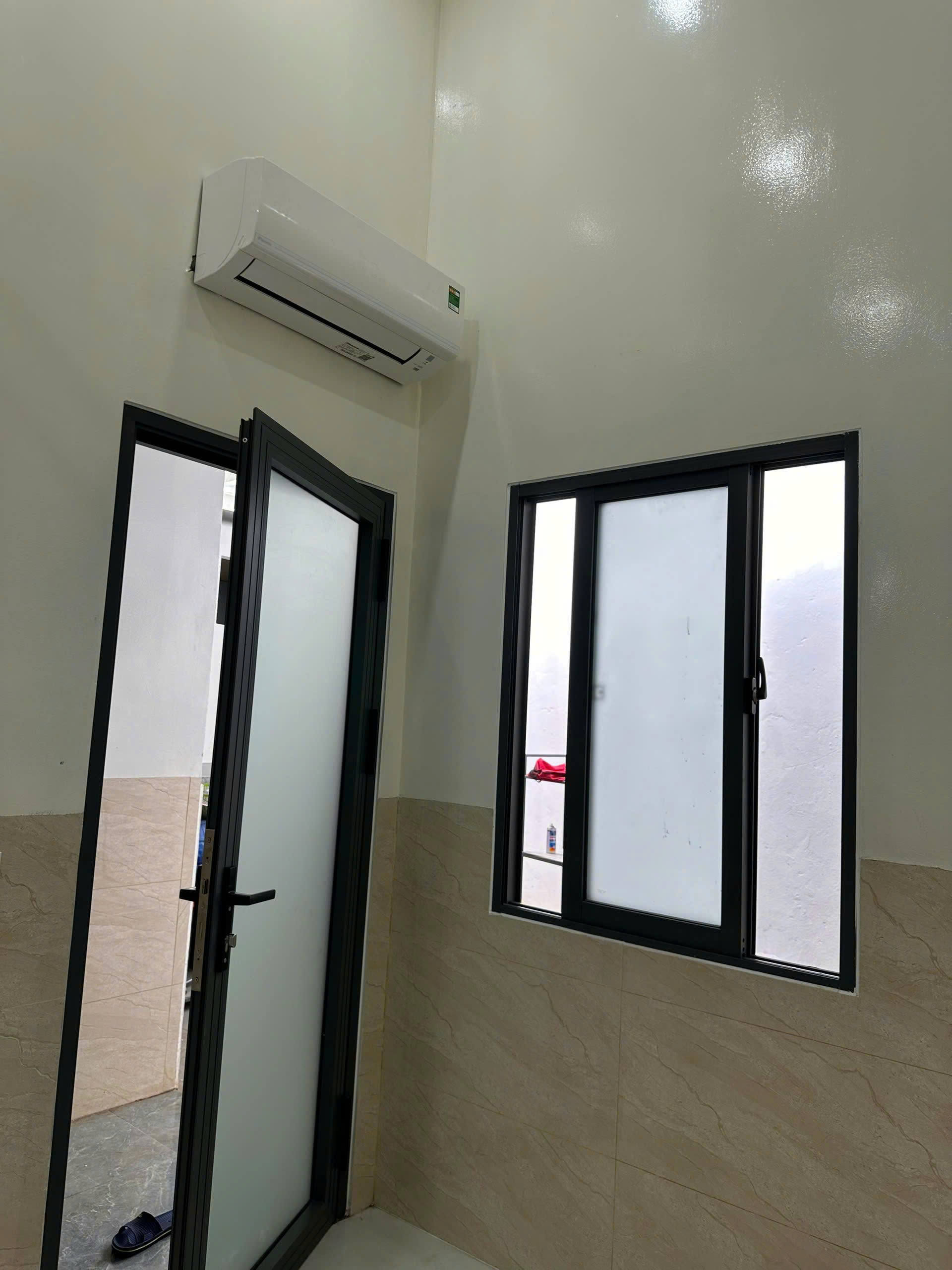 Cần nhượng phòng trọ gác đúc, gần các trường đại học, không chung chủ - Ảnh 3