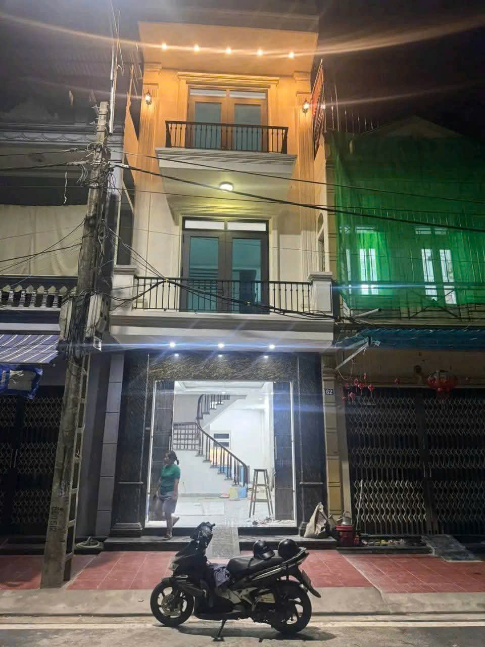 Bán nhanh căn nhà 3.5 tầng xây mới hiện đại mặt đường Đỗ Huy Rừa - Song Hào thành phố Nam Định - Ảnh chính