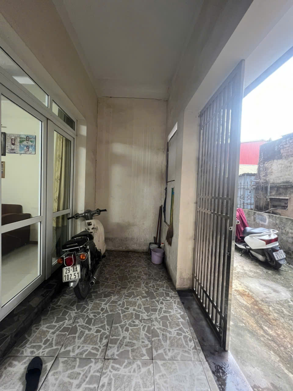 GIÁ MỀM HƠN BÚN - DT 63M2 CHỈ 7,35 TỶ  - NHÀ PHỐ LONG BIÊN DÂN XÂY CHẮC CHẮN - Ảnh chính