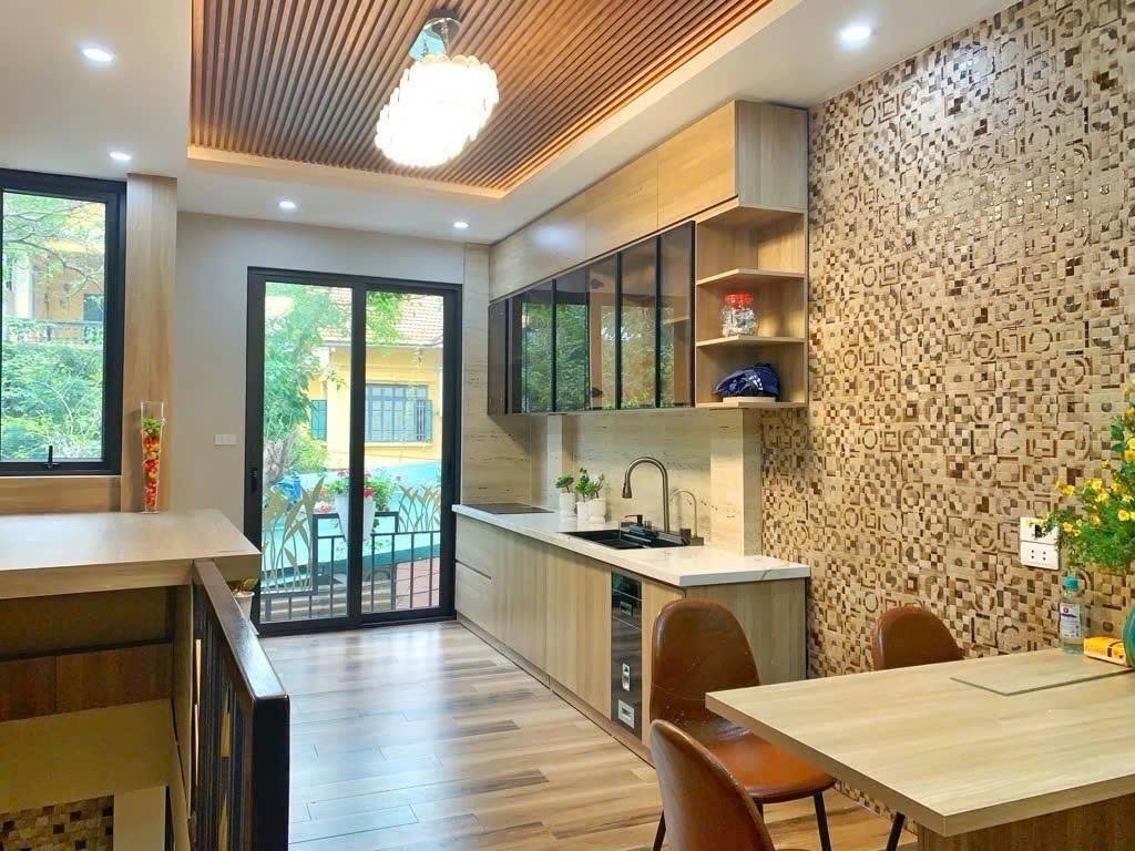 NHÀ ĐẸP - Ô TÔ 7 CHỖ - NGUYỄN VĂN CỪ, Ngọc Lâm, LONG BIÊN, HÀ NỘI - NỘI THẤT ĐẸP - Ảnh 3