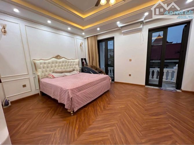 BÁN NHÀ HOÀNG QUỐC VIỆT, PHÂN LÔ, ÔTÔ VÀO NHÀ, 2 MẶT NGÕ KINH DOANH, 45M2 CHỈ 15 TỶ - Ảnh 3