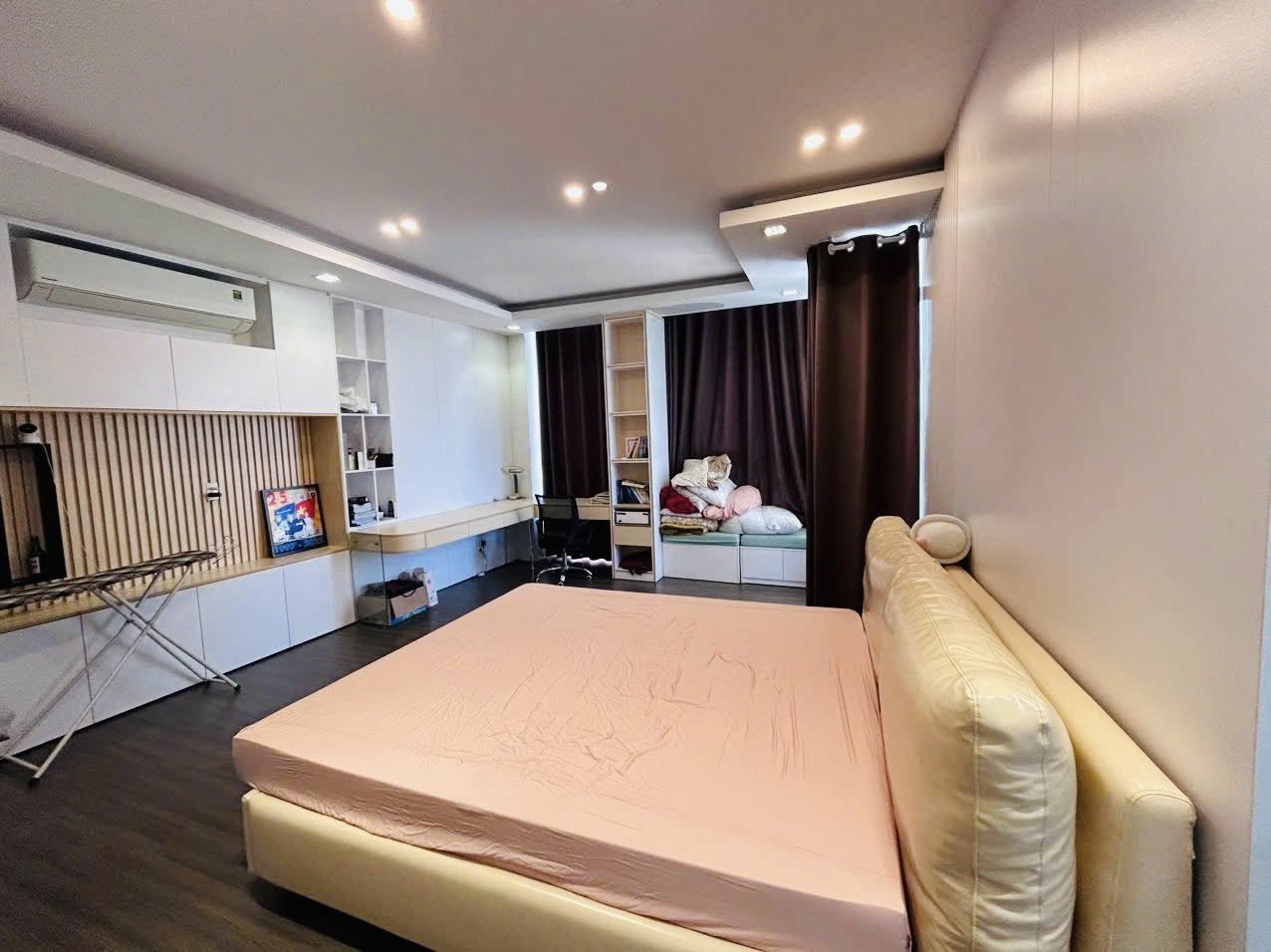 SIÊU VIP, CỰC HIẾM - Bán nhà MP Lạc Long Quân 120m, 8 TầngThang máy, MT 5m 78.9 Tỷ - Ảnh 1