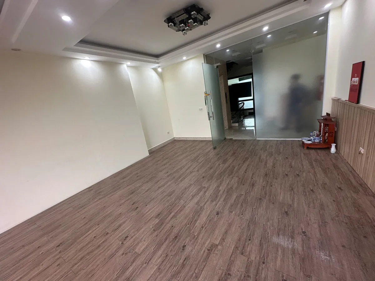 BÁN NHÀ NGỌC THỤY, 5 TẦNG DÂN XÂY, Ô TÔ NGỦ TRONG NHÀ. GIÁ 7,6 TỶ( CÓ TL) - Ảnh 4