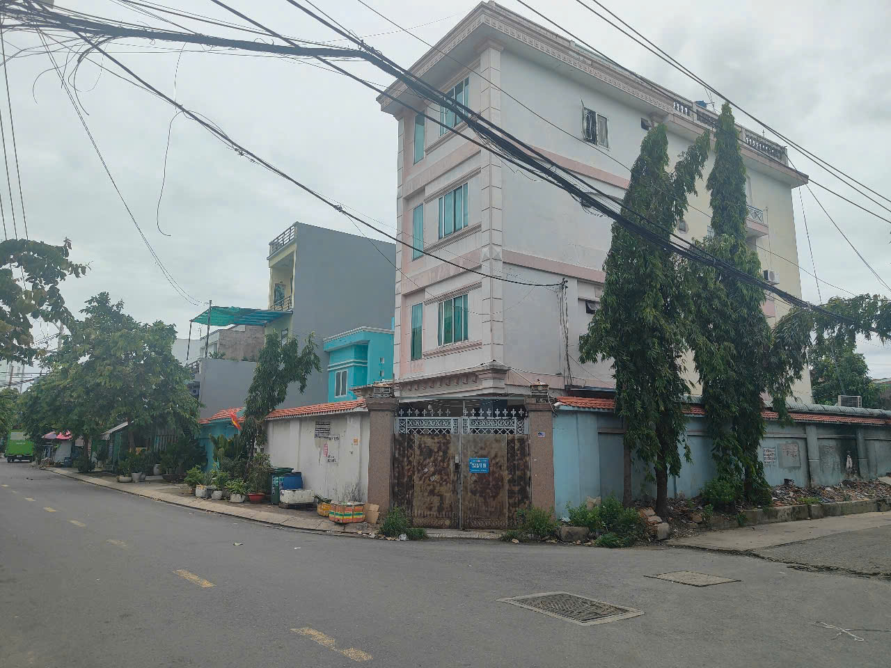 KHÁCH SẠN GÓC 2MT NGÃ TƯ BÀ ĐIỂM – 4 TẦNG KINH DOANH TỐT – GIÁ CHỐT 14 TỶ - Ảnh 2