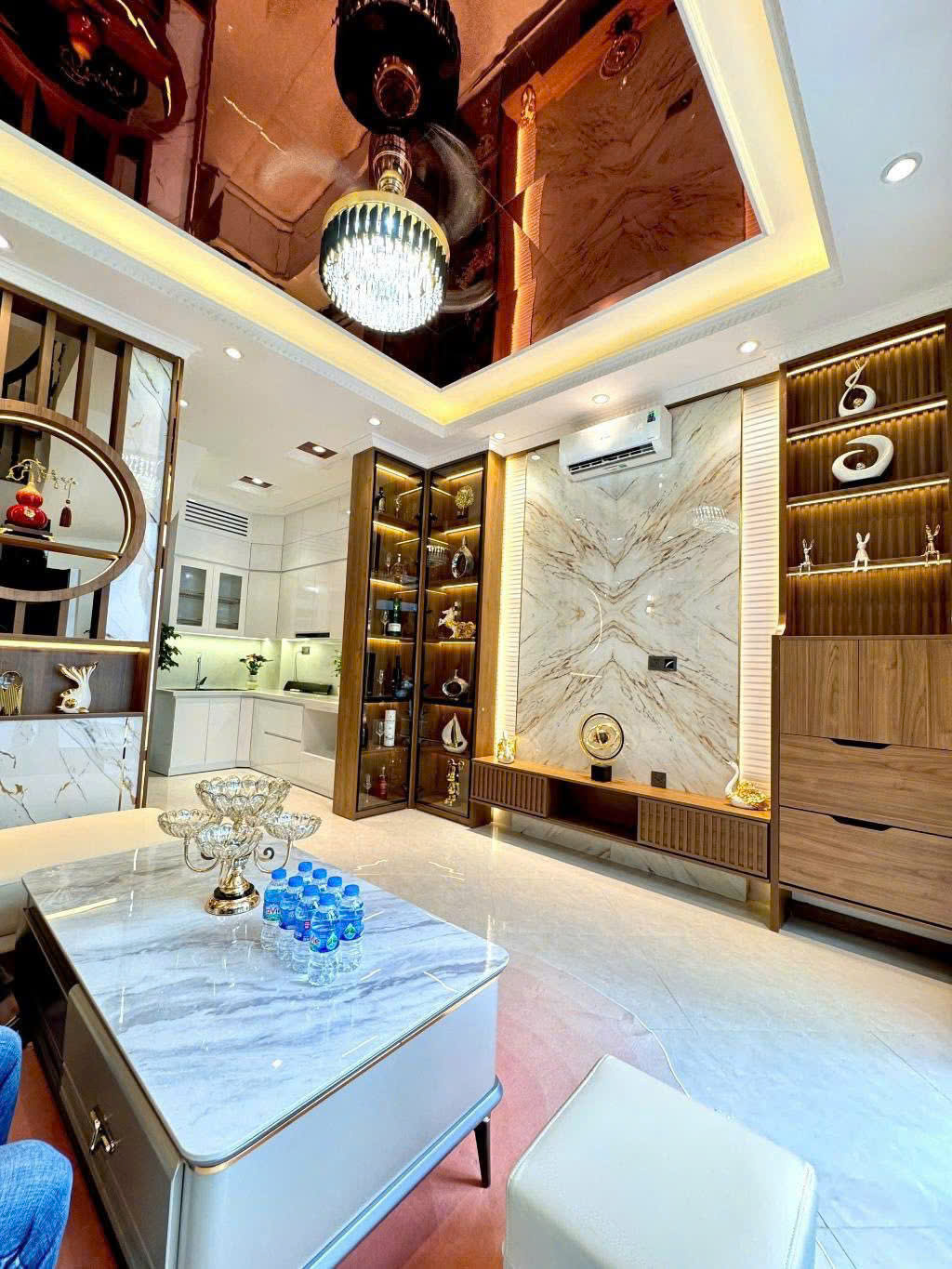 🌺🌺 Nhà đẹp cầu giấy 5 tầng, full đồ, đầy đủ công năng chỉ việc vác vali vào ở - Ảnh 4