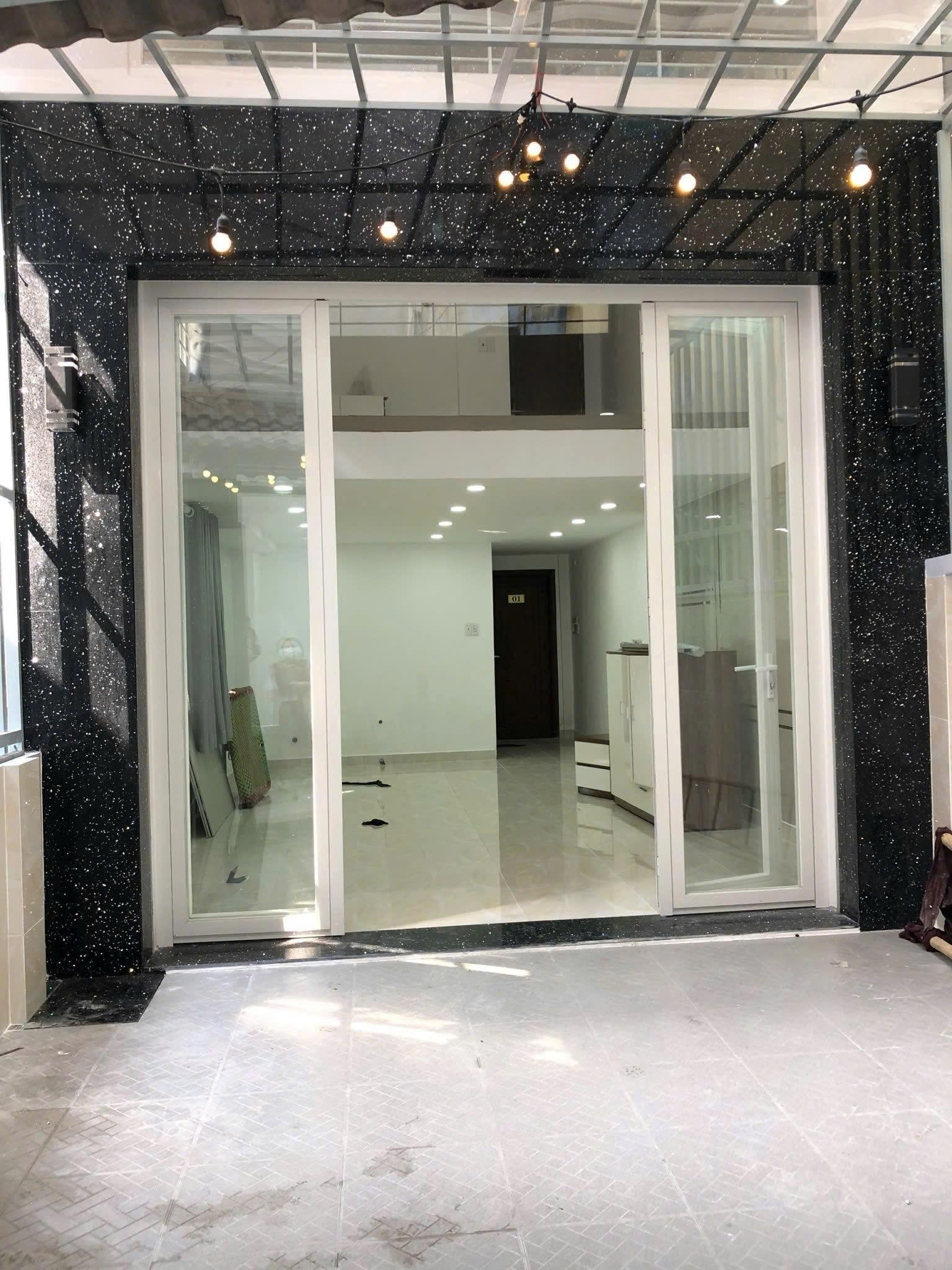 GÓC 2 MẶT TIỀN – 4 TẦNG – THU NHẬP 25TR/THÁNG – NGAY NGÃ 4 NGUYỄN TRÃI Q5. LH:0988954579 - Ảnh 4