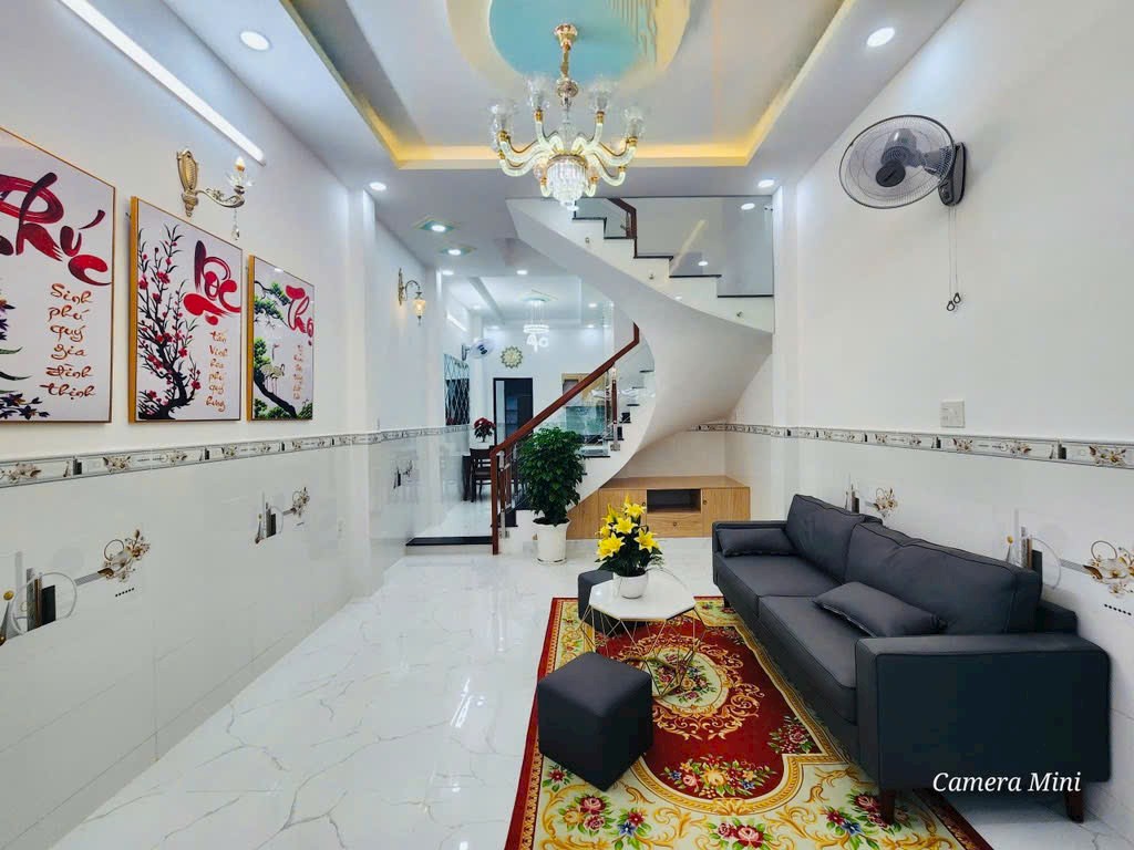 NHÀ MỚI ĐẸP P16 GV - HẺM XE TẢI - 2 MT HẺM THÔNG THOÁNG - KHU NHÀ CAO TẦNG - 56M² - 2 TẦNG HƠN 5 TỶ - Ảnh chính