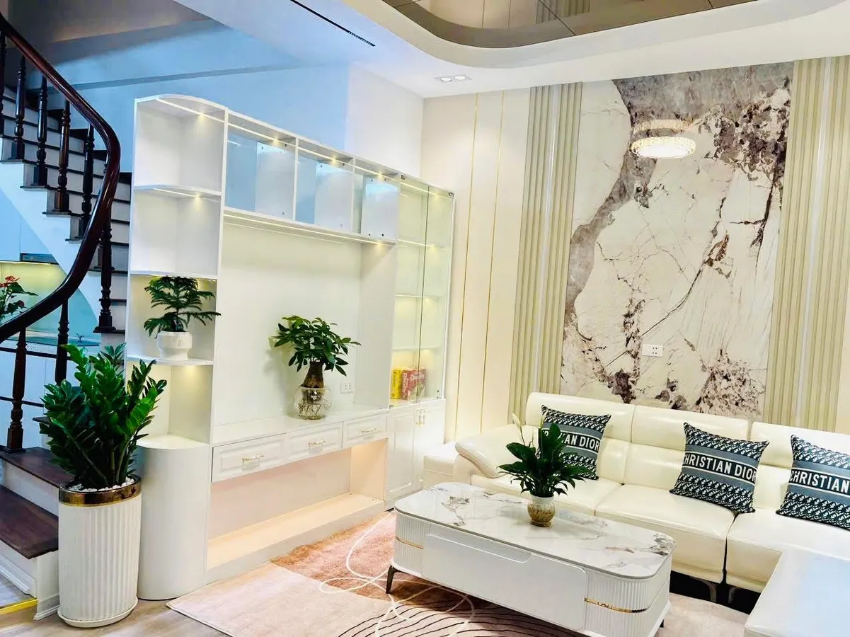 BA GÁC ĐỖ CỬA, NGÕ NÔNG RỘNG, GẦN HỒ ĐIỀU HÒA, 60M RA ĐƯỜNG Ô TÔ 34M2 + 4T KHƯƠNG TRUNG . - Ảnh chính