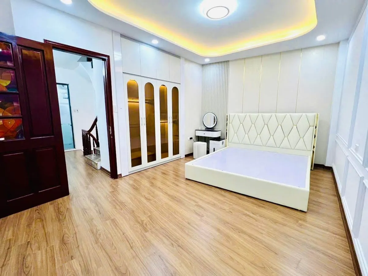 BA GÁC ĐỖ CỬA, NGÕ NÔNG RỘNG, GẦN HỒ ĐIỀU HÒA, 60M RA ĐƯỜNG Ô TÔ 34M2 + 4T KHƯƠNG TRUNG . - Ảnh 3