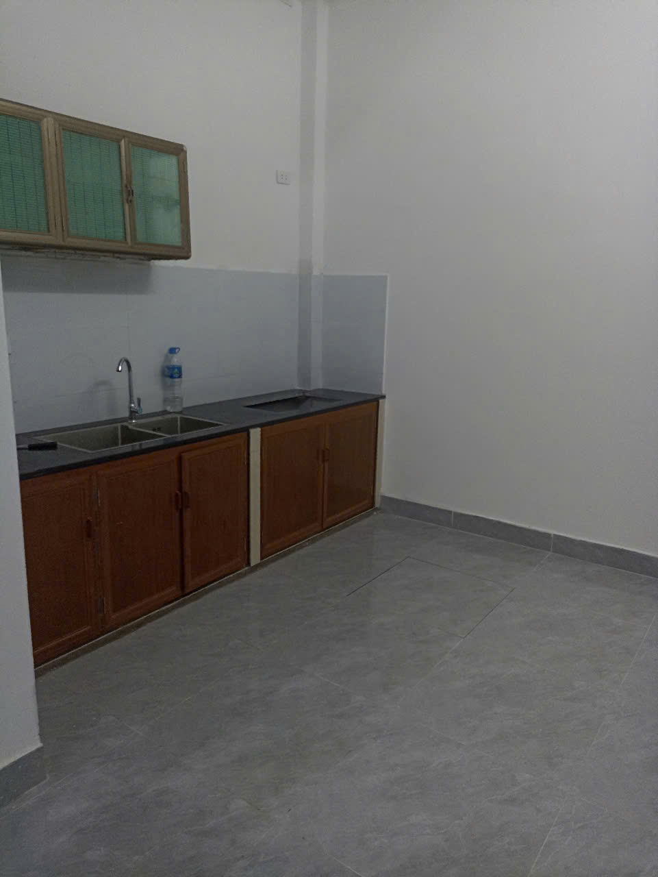 NHÀ MỚI NGUYÊN CĂN 30m2 - 4 TẦNG CHO THUÊ NGAY QUẬN ĐỐNG ĐA - Ảnh 3