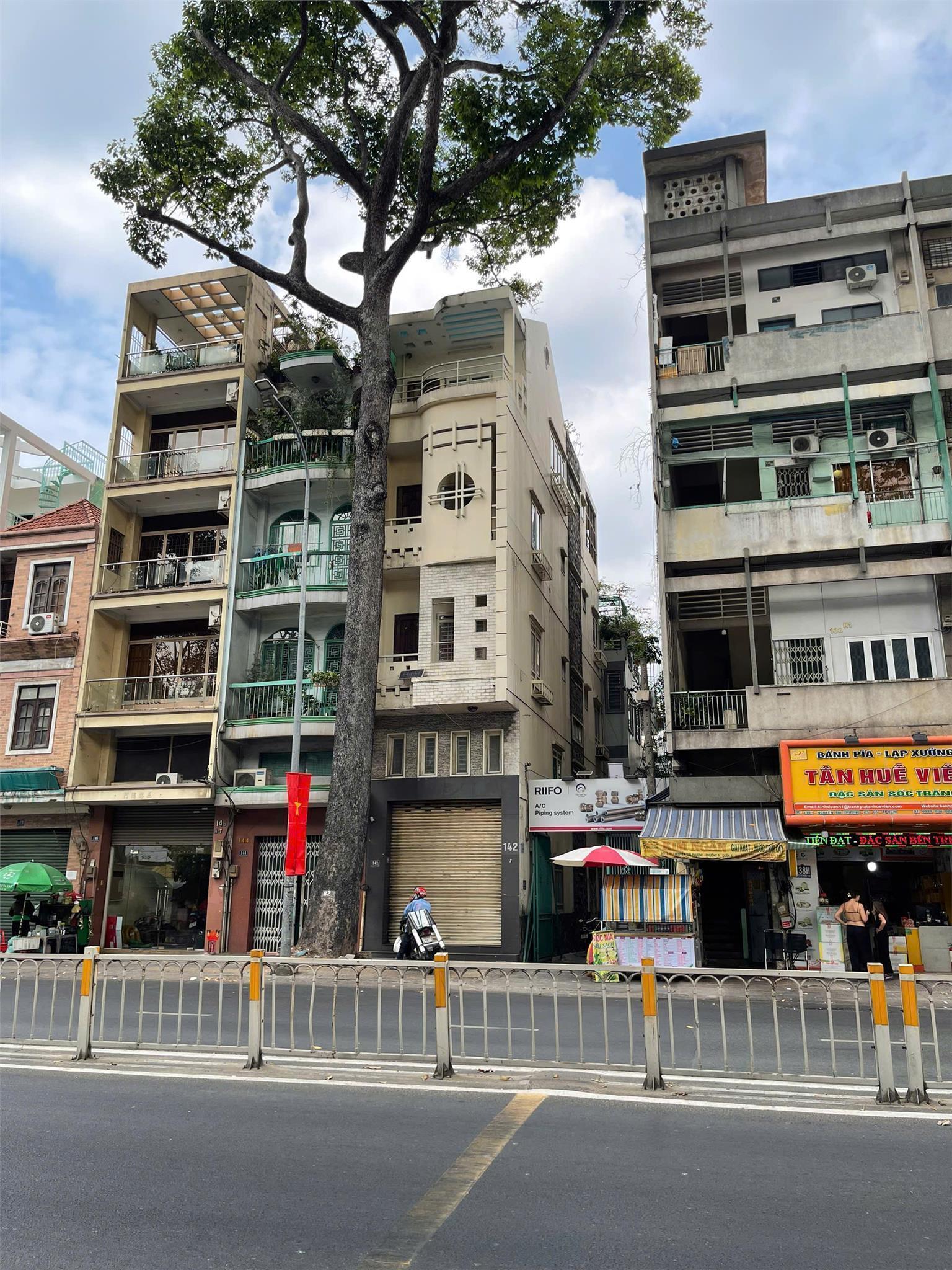 Cho Thuê Nhà Mặt Tiền Đường Nguyễn Tri Phương, P.9, Q.5 - 50 Triệu/Tháng (3.7 x 13.8m) - Ảnh chính