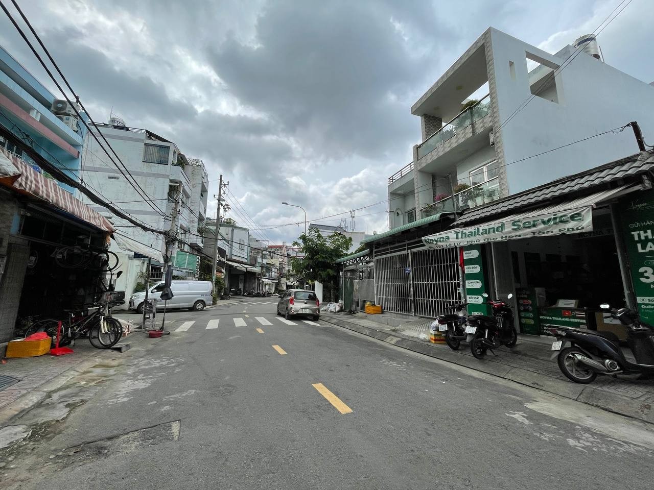 Bán nhà Ngang 4.6m  mặt phố 110m² - Đường 12m Lê Lư, Q. Tân Phú - Ảnh chính