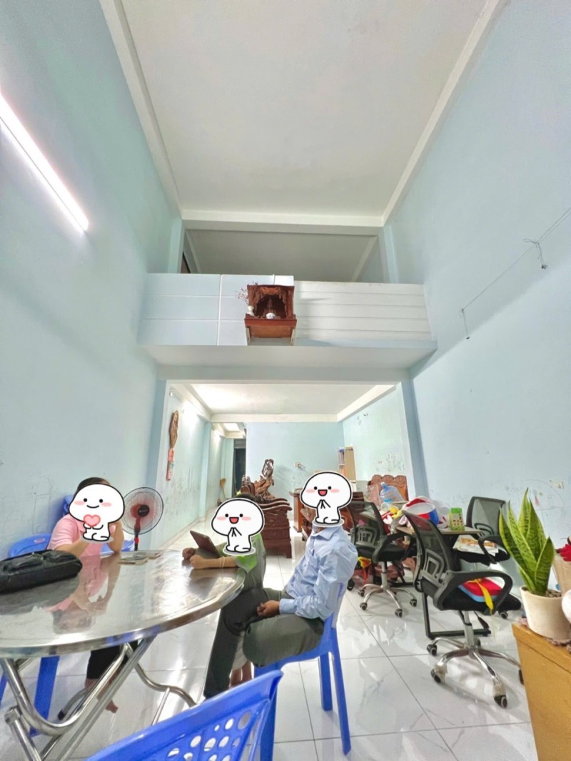 Bán nhà Ngang 4.6m  mặt phố 110m² - Đường 12m Lê Lư, Q. Tân Phú - Ảnh 1