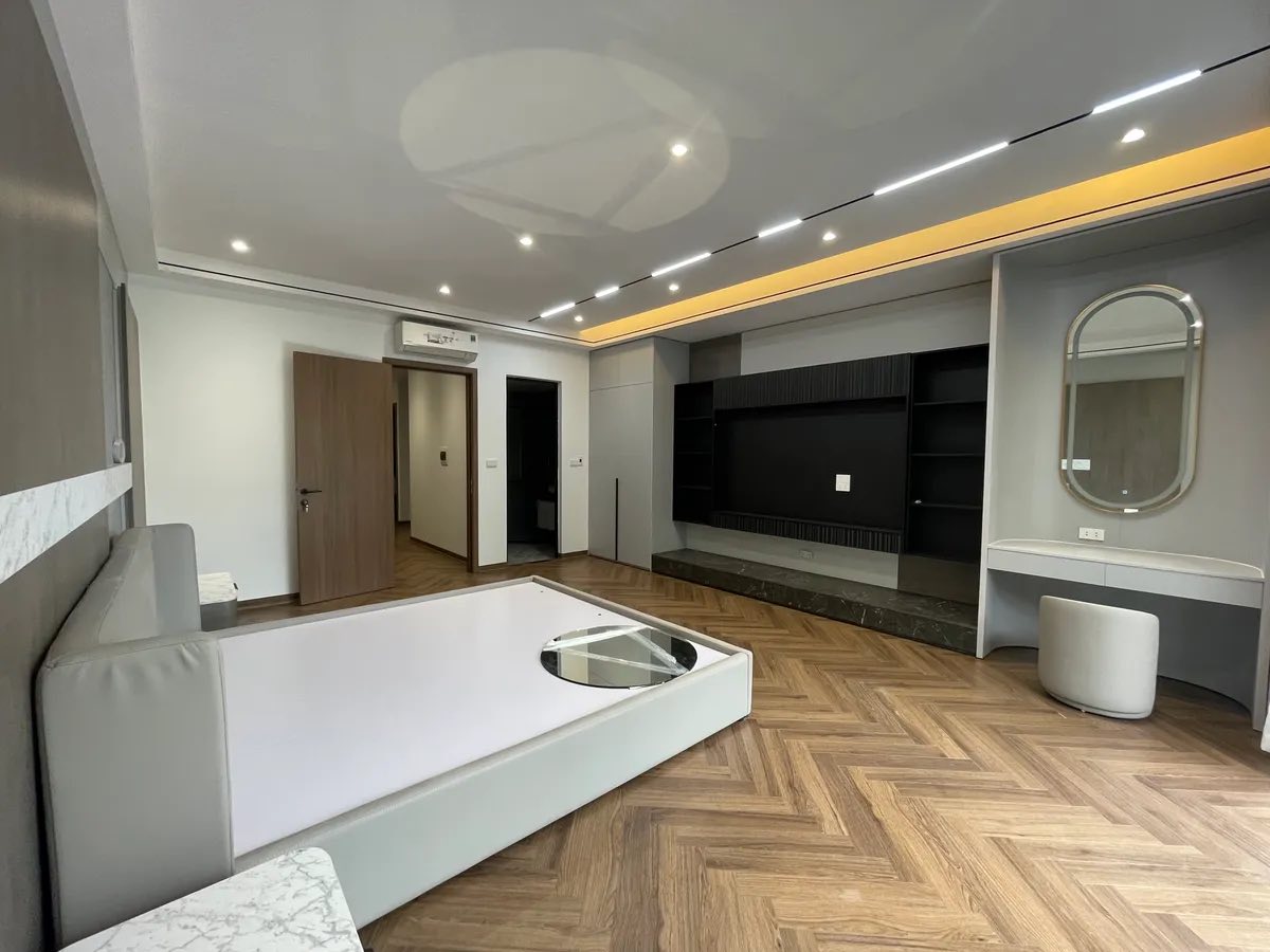 Siêu Phẩm Đàm Quang Trung 100m2 7T, Mặt Tiền 6m, Kinh Doanh, Gara 4 Ô Tô, Full Nội Thất 2X Tỷ - Ảnh 3