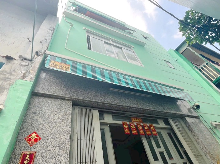 Nhà 3 tầng hẻm thông đường Đỗ Ngọc Thạnh P12Q5. Giá : 3.4 tỷ - Ảnh chính