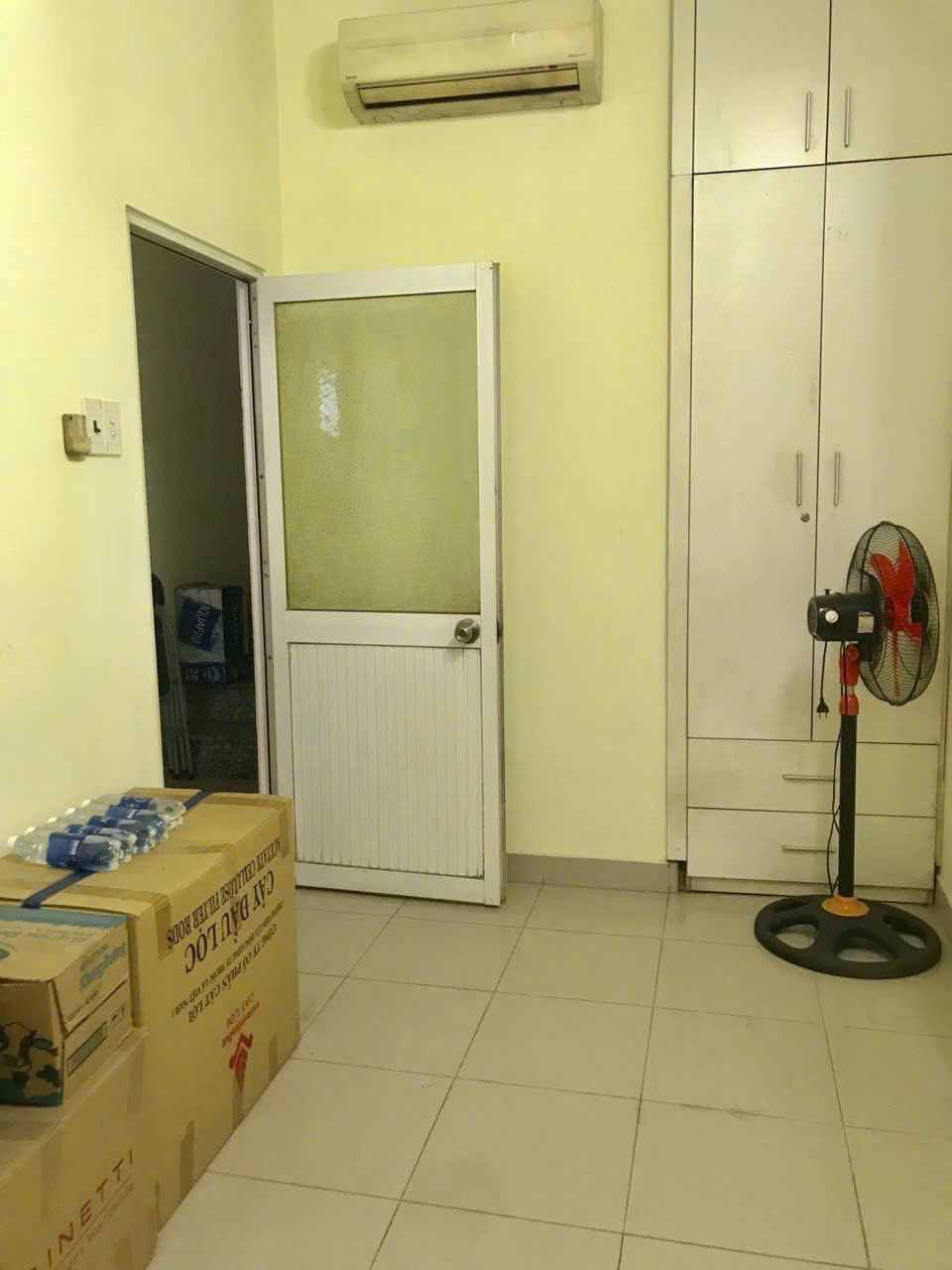 Bán nhà mặt tiền Hoàng Văn Thụ - gần Vòng xoay Cộng Hòa,  3,3x11,6m, 2 Tầng, 9,5 tỷ. - Ảnh 1