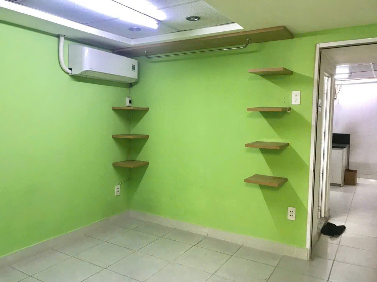 Bán nhà mặt tiền Hoàng Văn Thụ - gần Vòng xoay Cộng Hòa,  3,3x11,6m, 2 Tầng, 9,5 tỷ. - Ảnh chính
