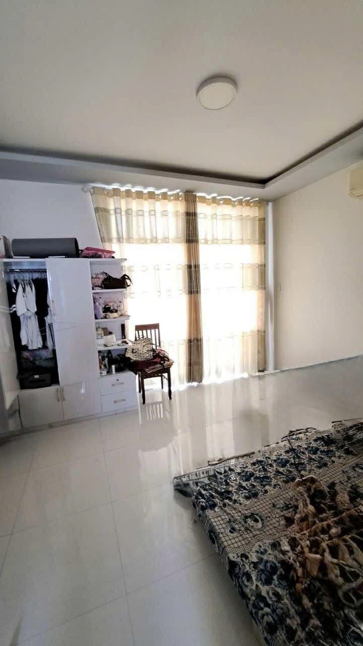 Bán nhà mặt tiền Đông Hưng Thuận 26, ngay Tô Ký, Chợ Cầu, 4,3x14,5m,  4 tầng, 4,55 tỷ - Ảnh 3