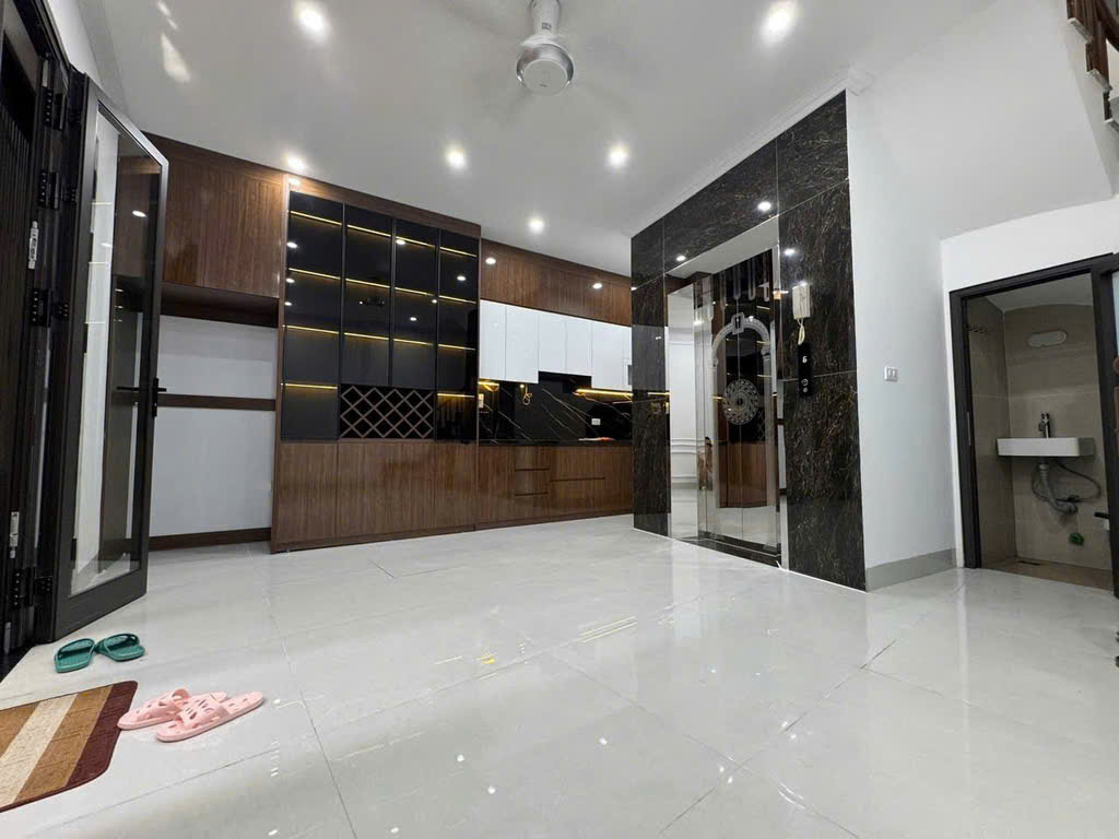 BÁN NHÀ XUÂN ĐỈNH – LÔ GÓC 2 THOÁNG – THANG MÁY – Ô TÔ ĐỖ CỬA – 7,5 TỶ - Ảnh chính