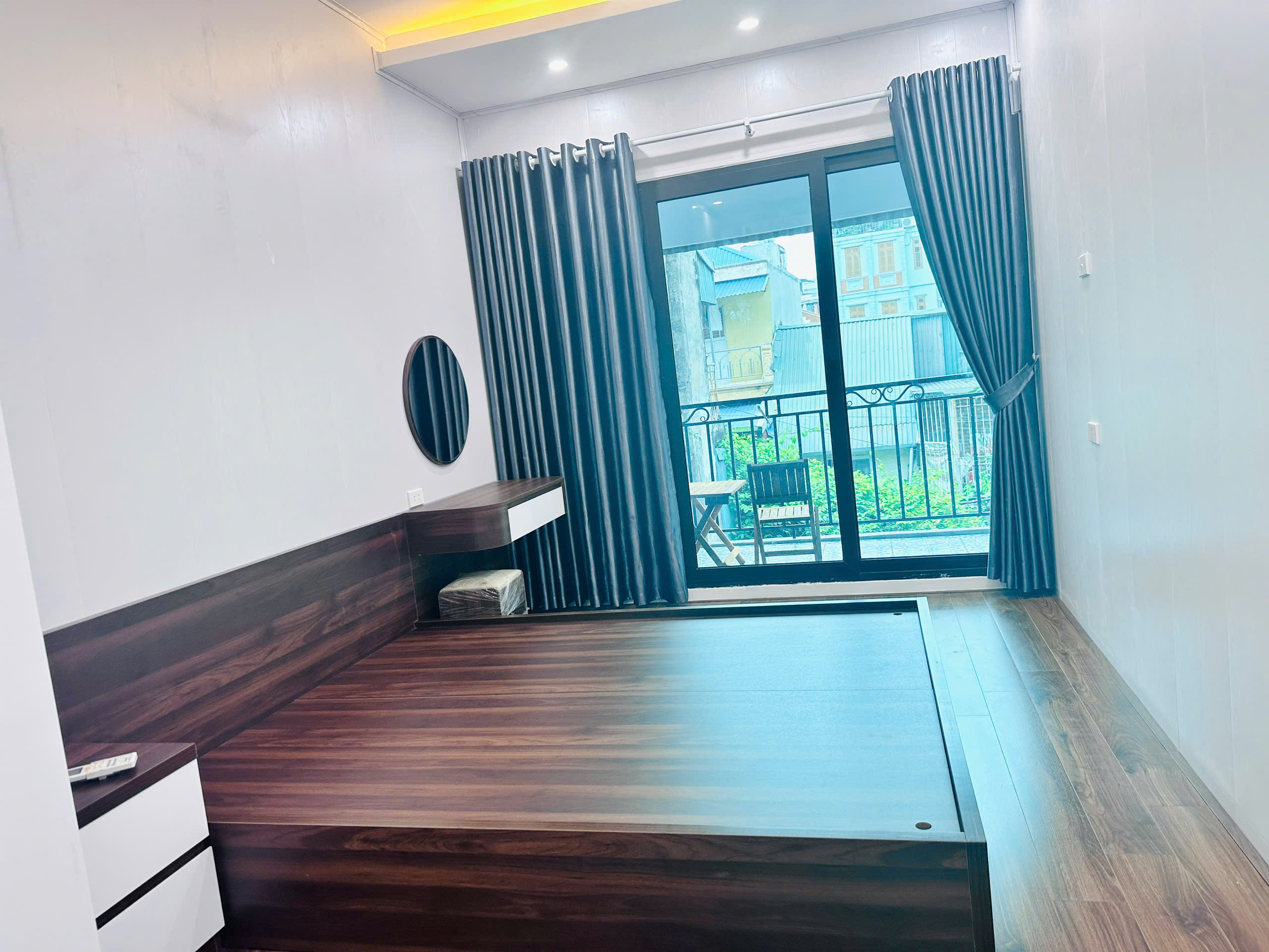 BÁN NHÀ TẬP THỂ THANH XUÂN - KHƯƠNG TRUNG  – 70M²  - SỔ ĐỎ CC -GIÁ CHỈ 2.9 TỶ LH 0975124520 - Ảnh 1