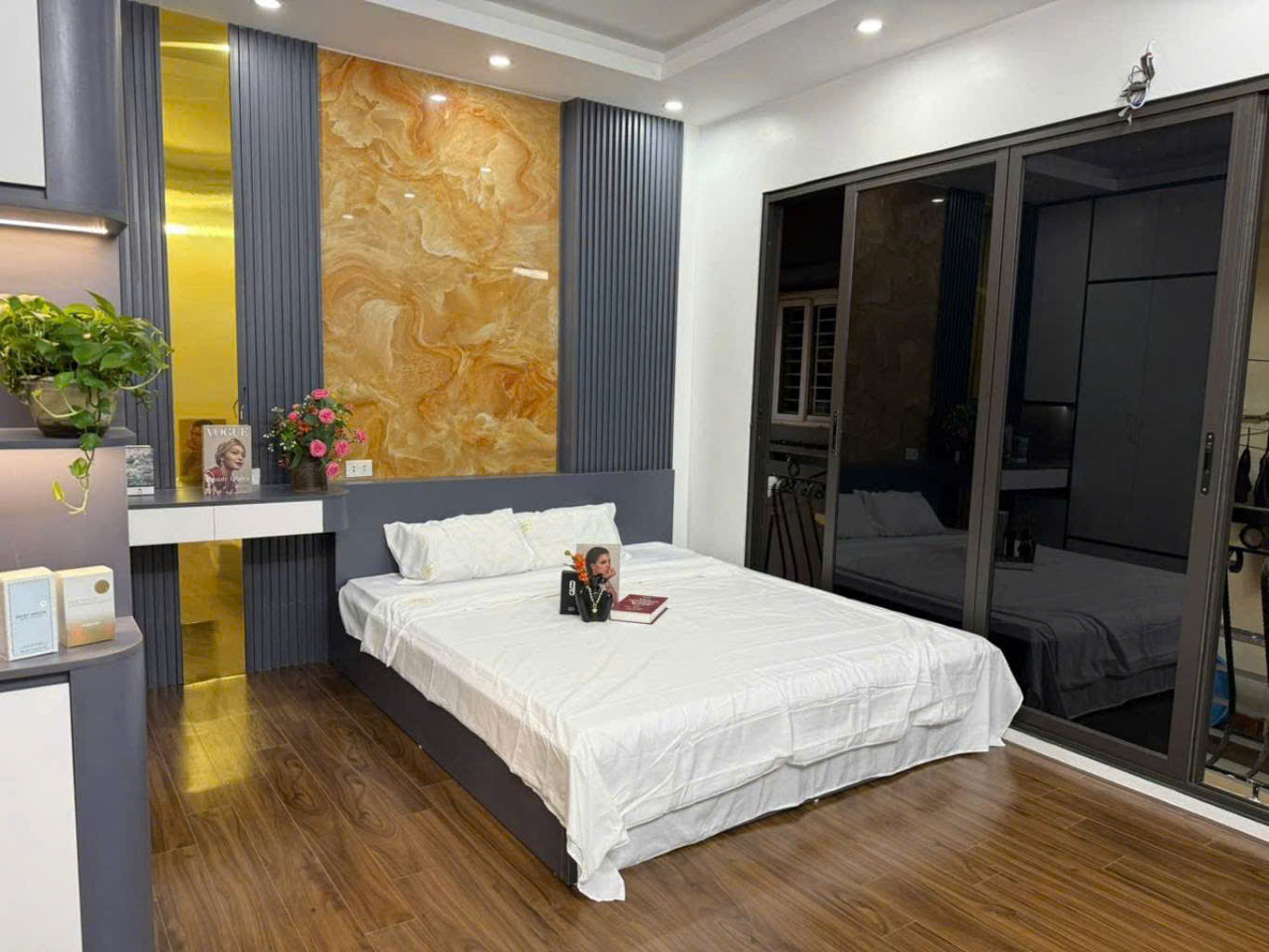 Siêu phẩm Cổ Nhuế – thang máy – full nội thất – 7.2 tỷ - Ảnh 1