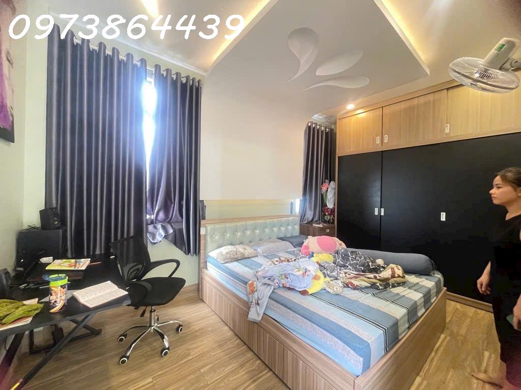 BÁN NHÀ 3 TẦNG – ĐỐI DIỆN CHỢ BÀ ĐIỂM - XE HƠI VÀO TẬN NHÀ – NGANG GẦN 7M – 100M² CÔNG NHẬN ĐỦ - - Ảnh 3