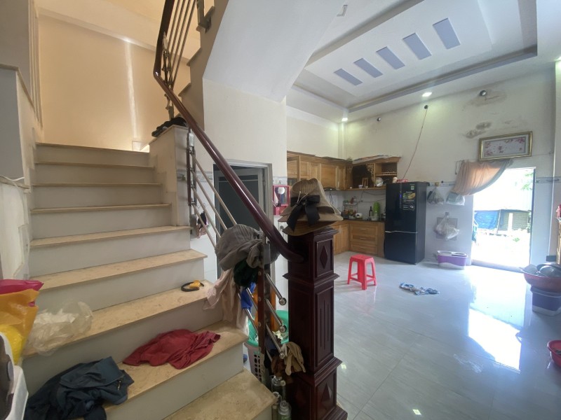 Bán nhà 3 Tầng MẶT TIỀN đường Nguyễn Thị Minh Khai,gần Chiêu Liêu,giá đầu tư - Ảnh 1