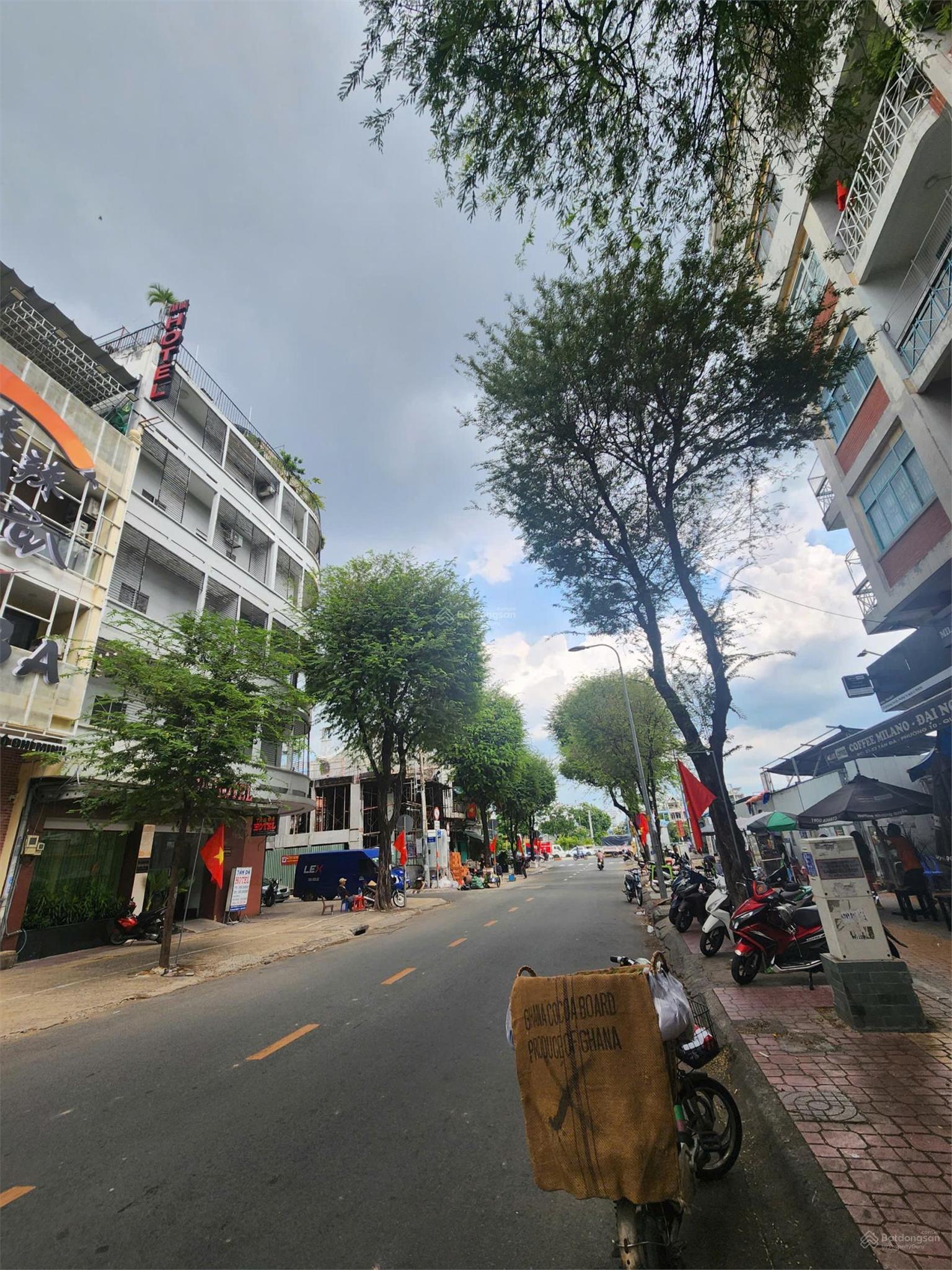 *++Bán nhà mặt tiền kinh doanh 4 Tầng (7mx19m) Quận 5- HĐT 70Tr/Th** - Ảnh chính