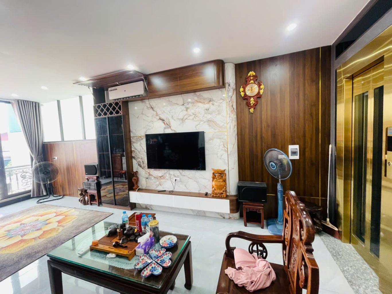 🏰 BIỆT THỰ 7 TẦNG - THANG MÁY - PHÂN LÔ GARA Ô TÔ - ĐÓN GIÓ HỒ TÂY MÁT RƯỢI - Ảnh 1