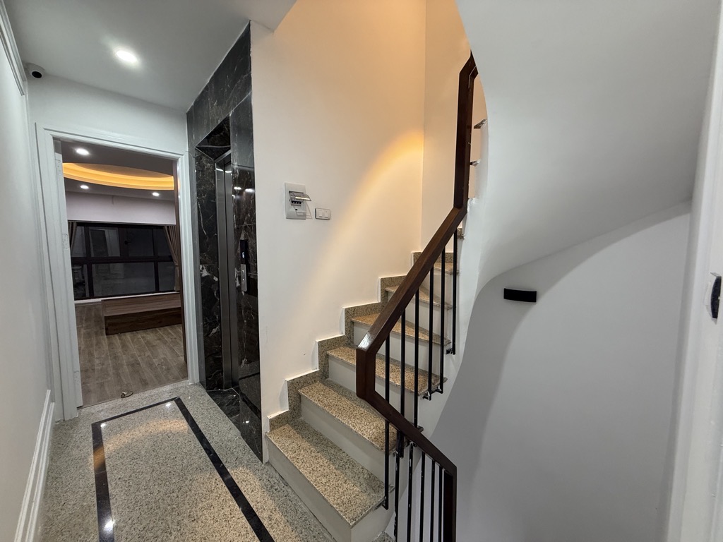 Phương Liệt 65m 7 tầng thang máy, hội tụ vàng, nhà đẹp như khắc - Ảnh 4