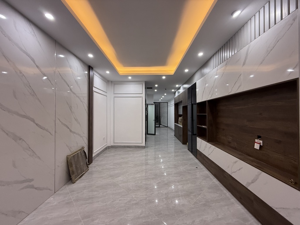 Phương Liệt 65m 7 tầng thang máy, hội tụ vàng, nhà đẹp như khắc - Ảnh chính