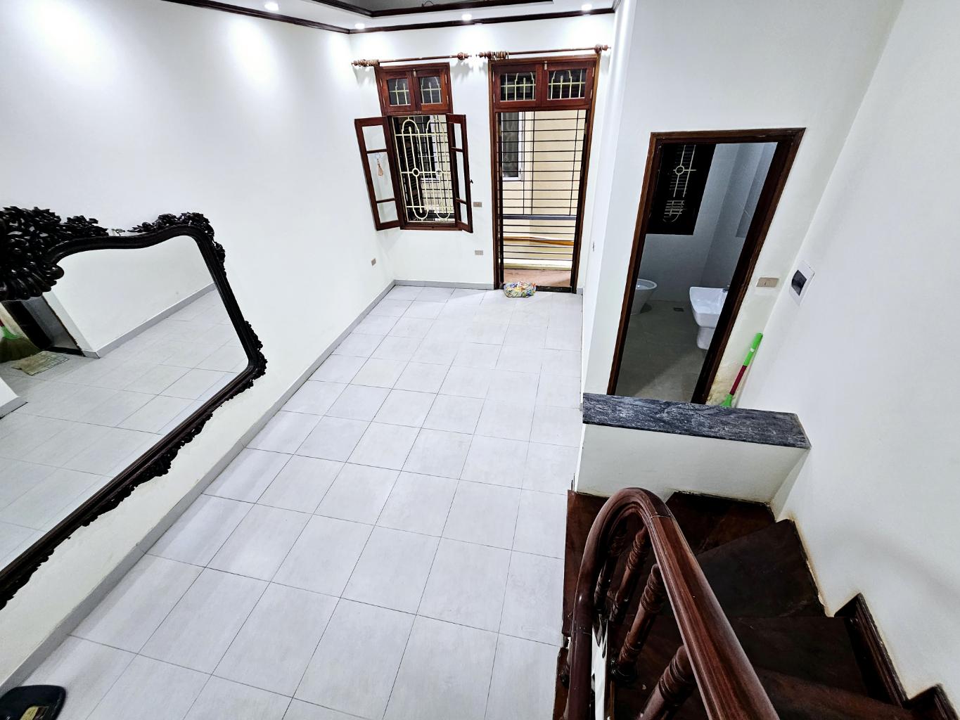 Hoàng Văn Thái 50m 2 thoáng, vị trí tuyệt thế,, giá tuyệt vời - Ảnh 4