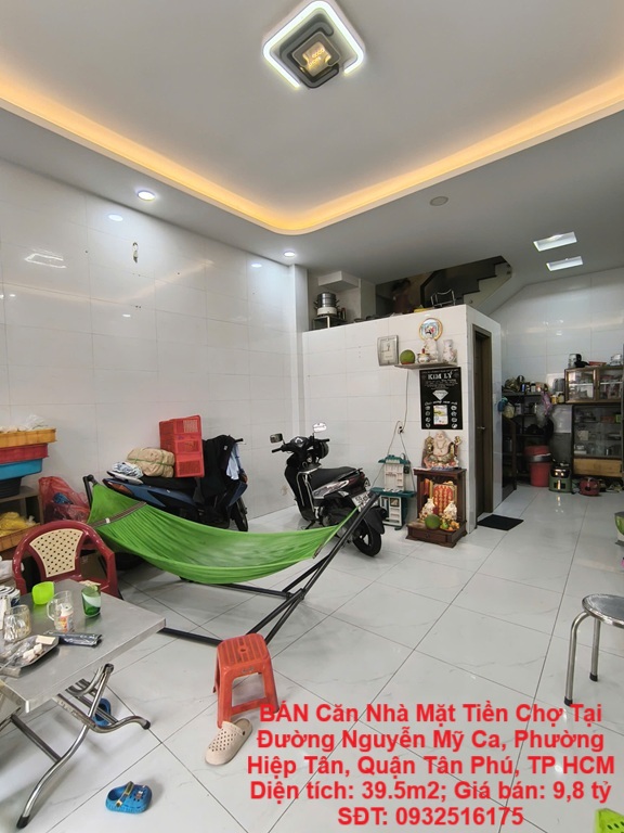 NHÀ ĐẸP- GIÁ TỐT - CHÍNH CHỦ CẦN BÁN Căn Nhà Mặt Tiền Chợ Vị Trí Tại Quận Tân Phú, TP HCM - Ảnh chính