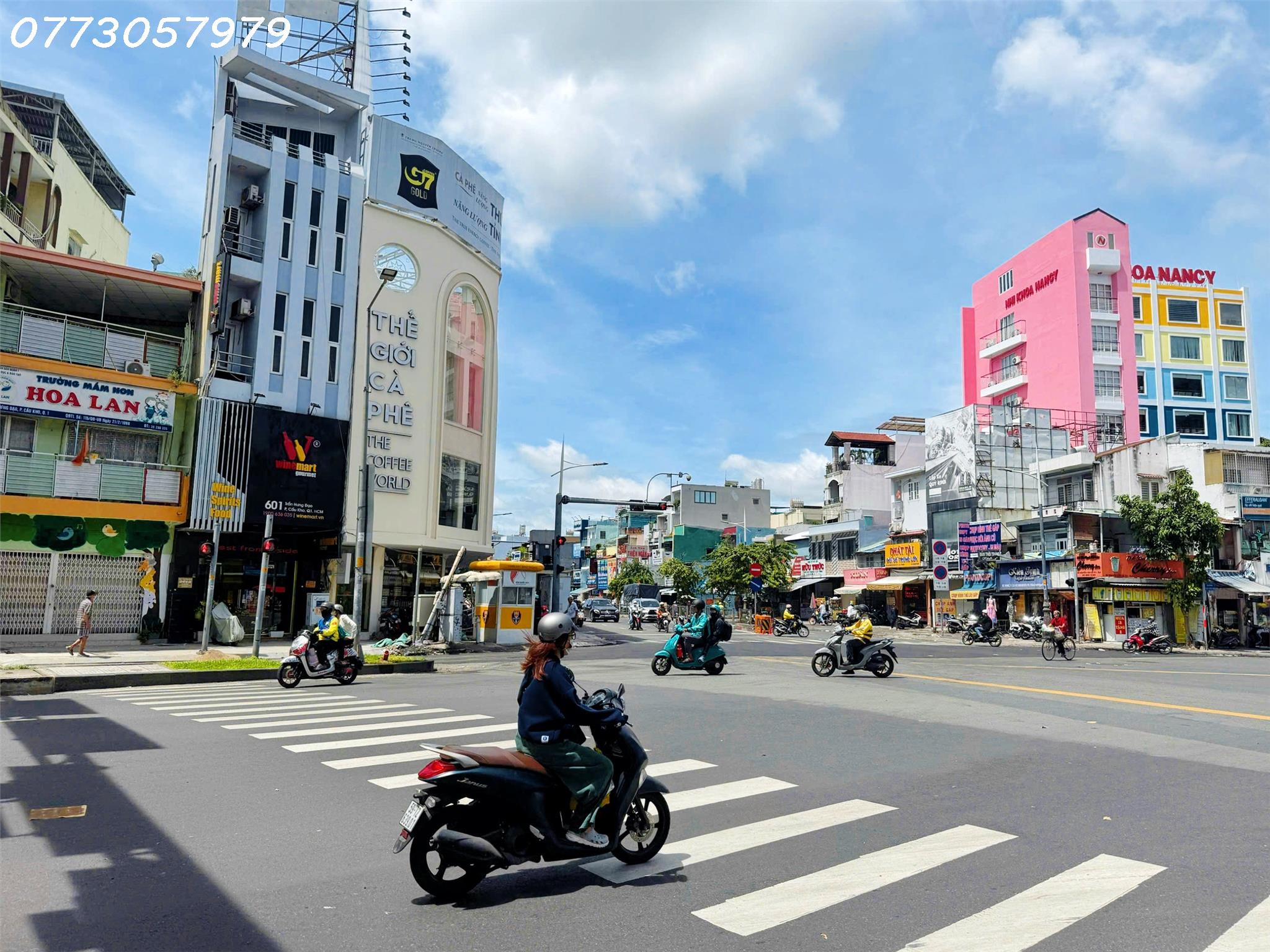 BÁN NHÀ 5 TẦNG – MẶT TIỀN TRẦN HƯNG ĐẠO, P. CẦU KHO, QUẬN 1 - Ảnh chính