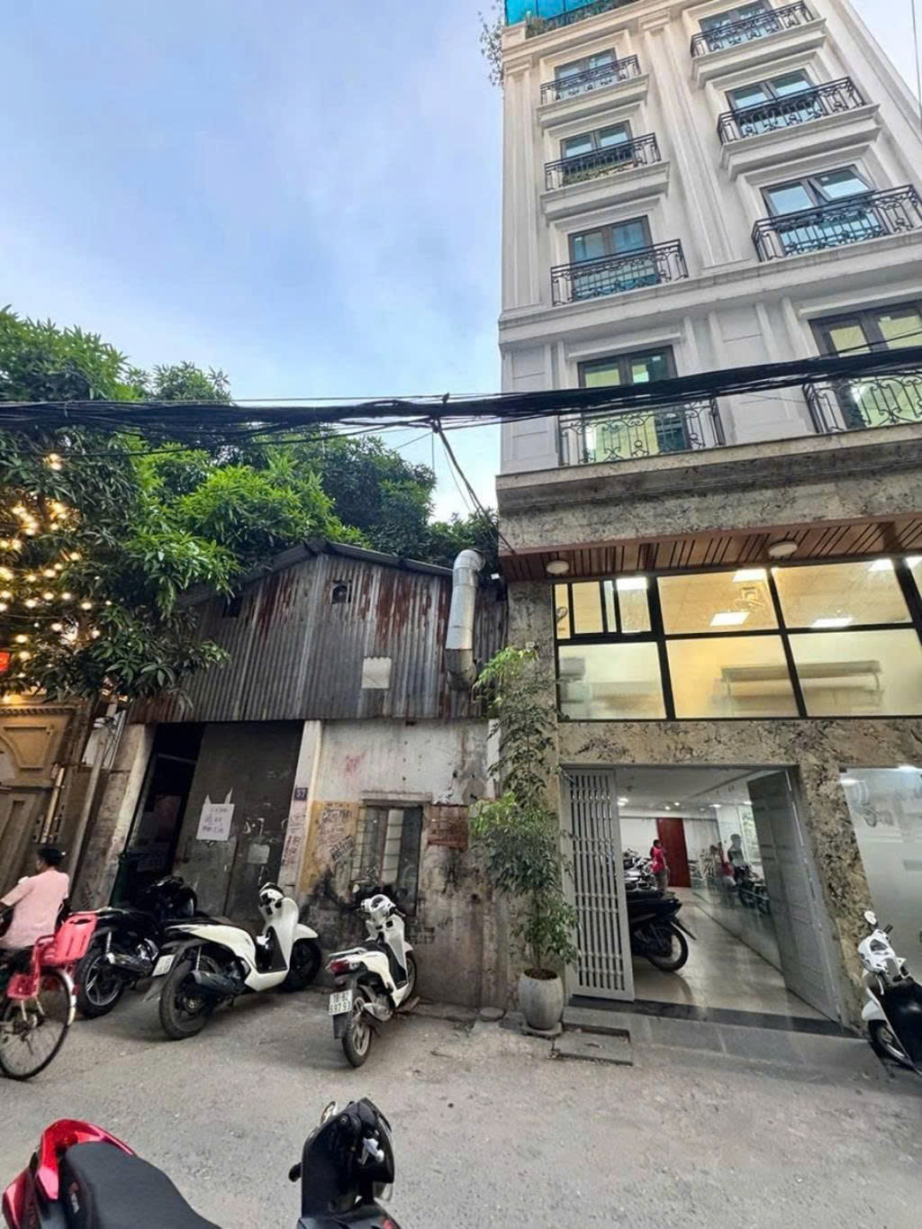 Giá đầu tư phố Vũ Ngọc Phan 145m2 ô tô tránh kinh doanh chỉ 260tr/m2 hiếm Đống Đa - Ảnh 1
