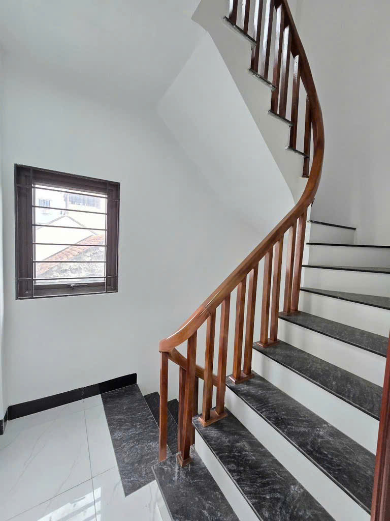 Cần Bán Nhà Nam Dư Lĩnh Nam Xây Mới Ô Tô Đỗ Cửa 32m 5 Tầng 5.99 Tỷ Sổ Đỏ - Ảnh 4