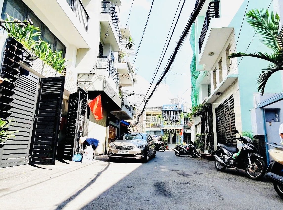 Bao giá Q3 - nhà CMT8 - 2 MT hẻm ô tô - 70m2 - 5 tầng - 6 PN - 2 ST - PL chuẩn - Ảnh 3