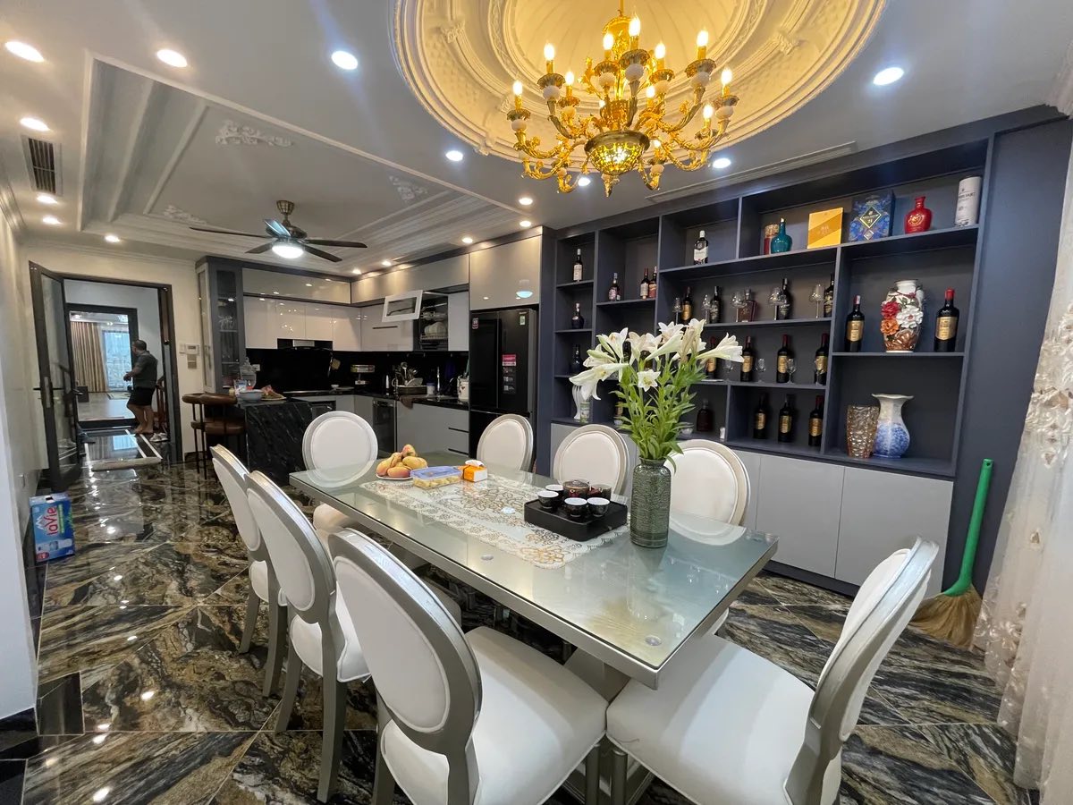 Mặt Phố Ngô Gia Tự 95m2 7T Xây Mới, Kinh Doanh Dòng Tiền, Vỉa Hè Rộng - 29.x Tỷ - Ảnh 2