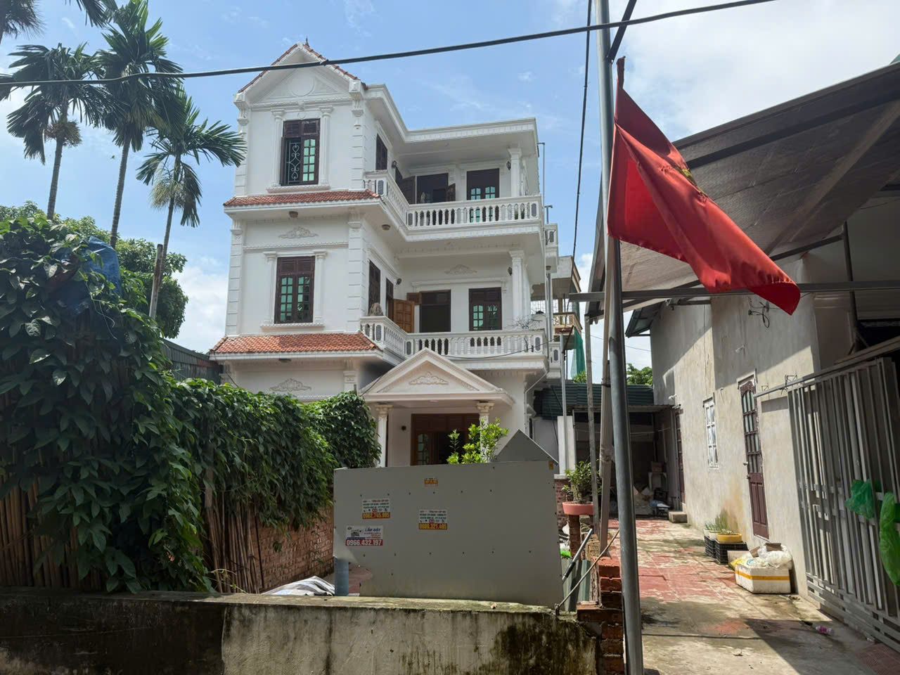 Bán nhà dân xây Vân Côn, 65m2, 4.7 tỷ, sát cạnh Đại lộ Thăng Long, ô tô đỗ gần - Ảnh chính
