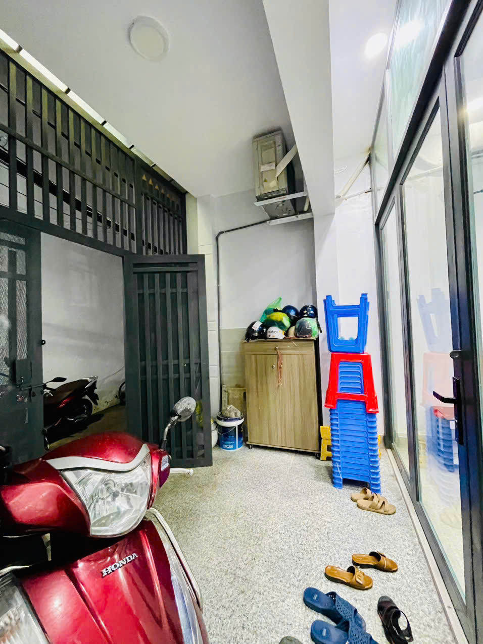 Bán nhà gần chợ Phạm Văn Bạch, 3 phòng ngủ, sát sân bay Tân Sơn Nhất, chỉ 4 tỷ 780 thương lượng - Ảnh 4