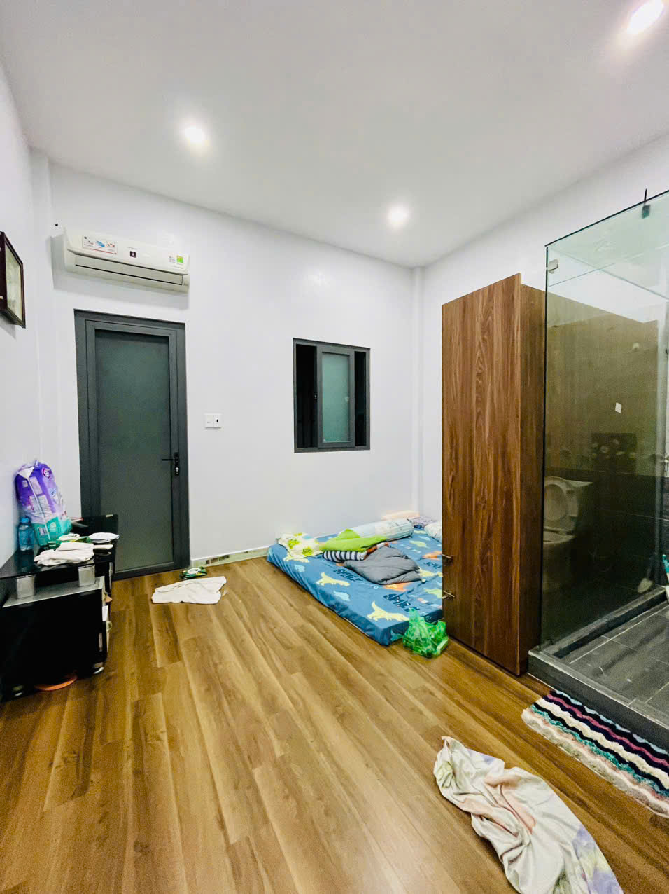 Bán nhà gần chợ Phạm Văn Bạch, 3 phòng ngủ, sát sân bay Tân Sơn Nhất, chỉ 4 tỷ 780 thương lượng - Ảnh 1